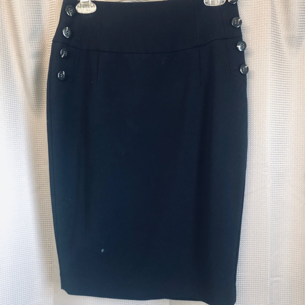The Limited black pencil skirt -size 8